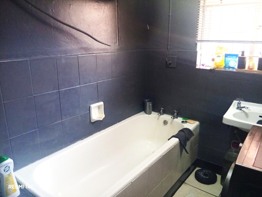 1 Bedroom Property for Sale in Westdene Free State